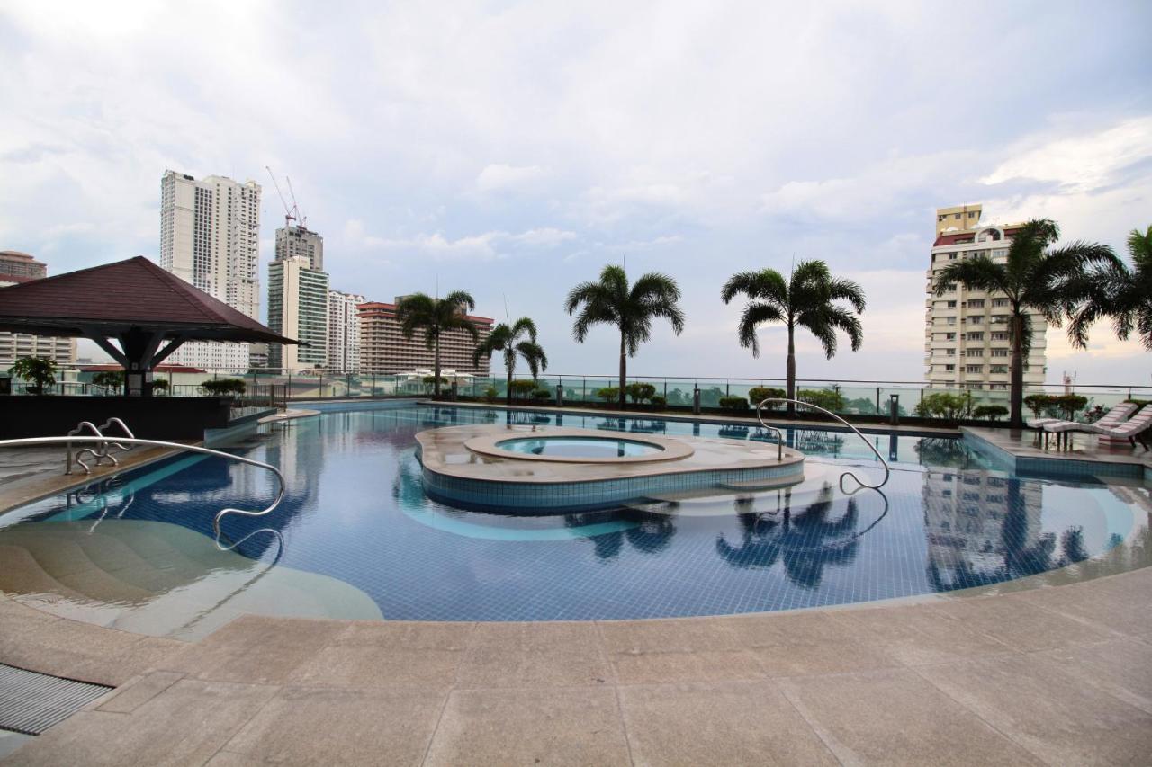 Malate Bayview Mansion City View マニラ市 エクステリア 写真