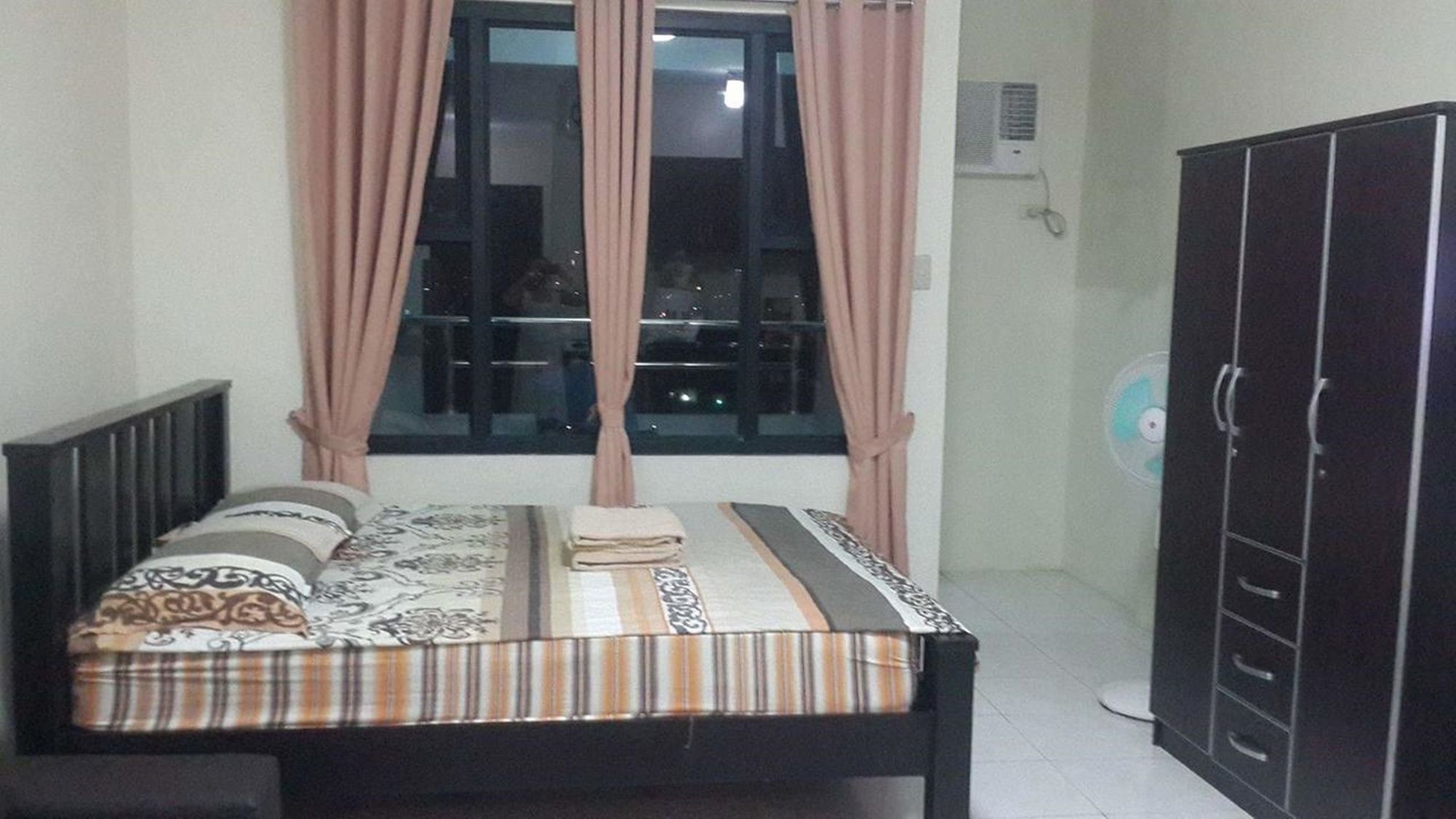 Malate Bayview Mansion City View マニラ市 エクステリア 写真